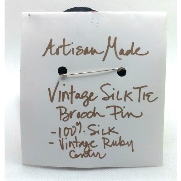 Artisan Black Silk Tie Brooch Pin Chemin de Fer Upcycled Floral Vintage Red Bead - Picture 10 of 11